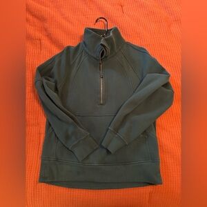 Lululemon scuba half zip size XS